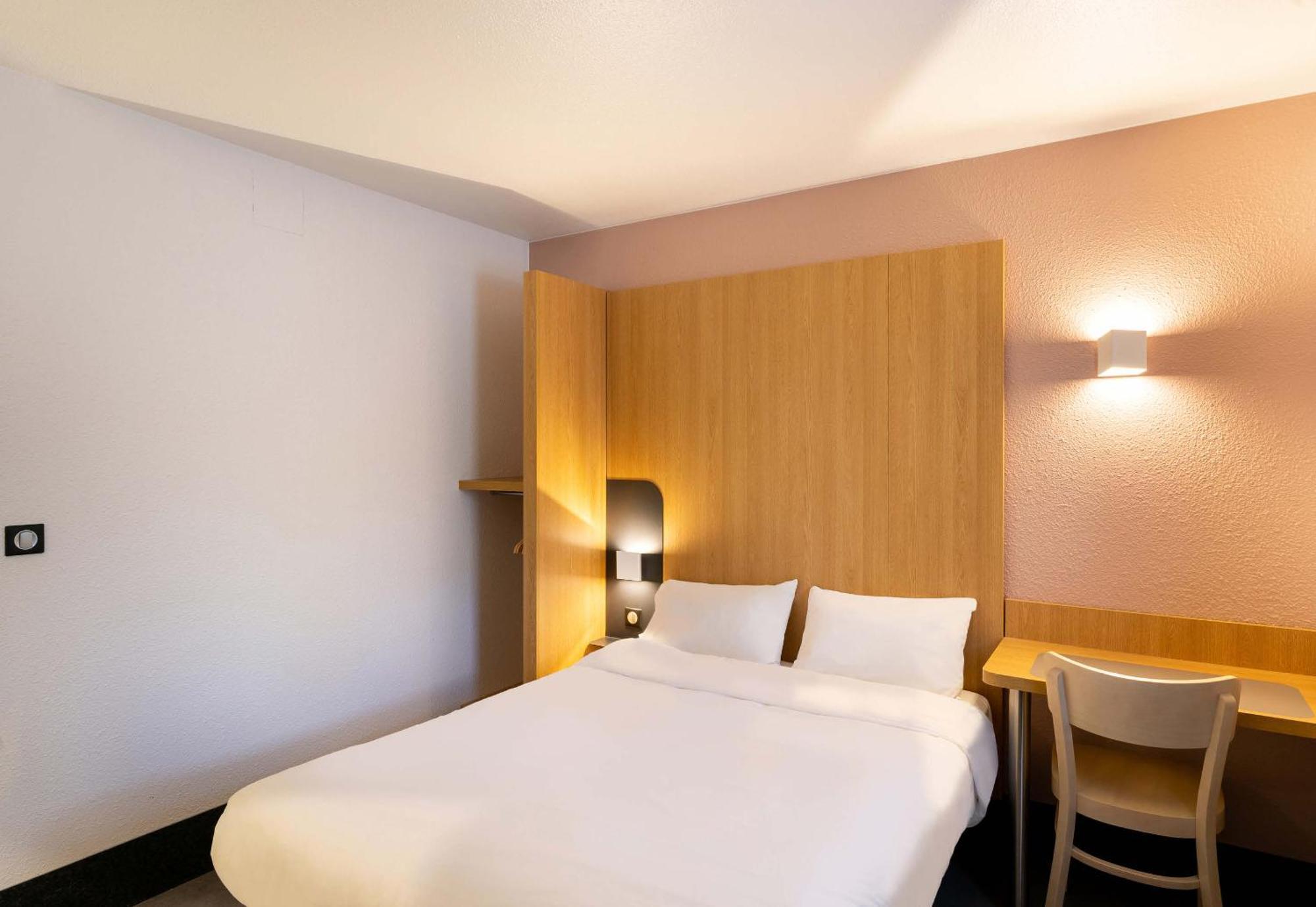 B&B Hotel Lorient Ланестер Экстерьер фото