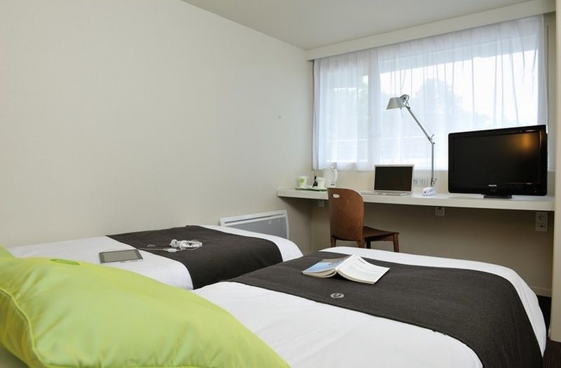 B&B Hotel Lorient Ланестер Экстерьер фото