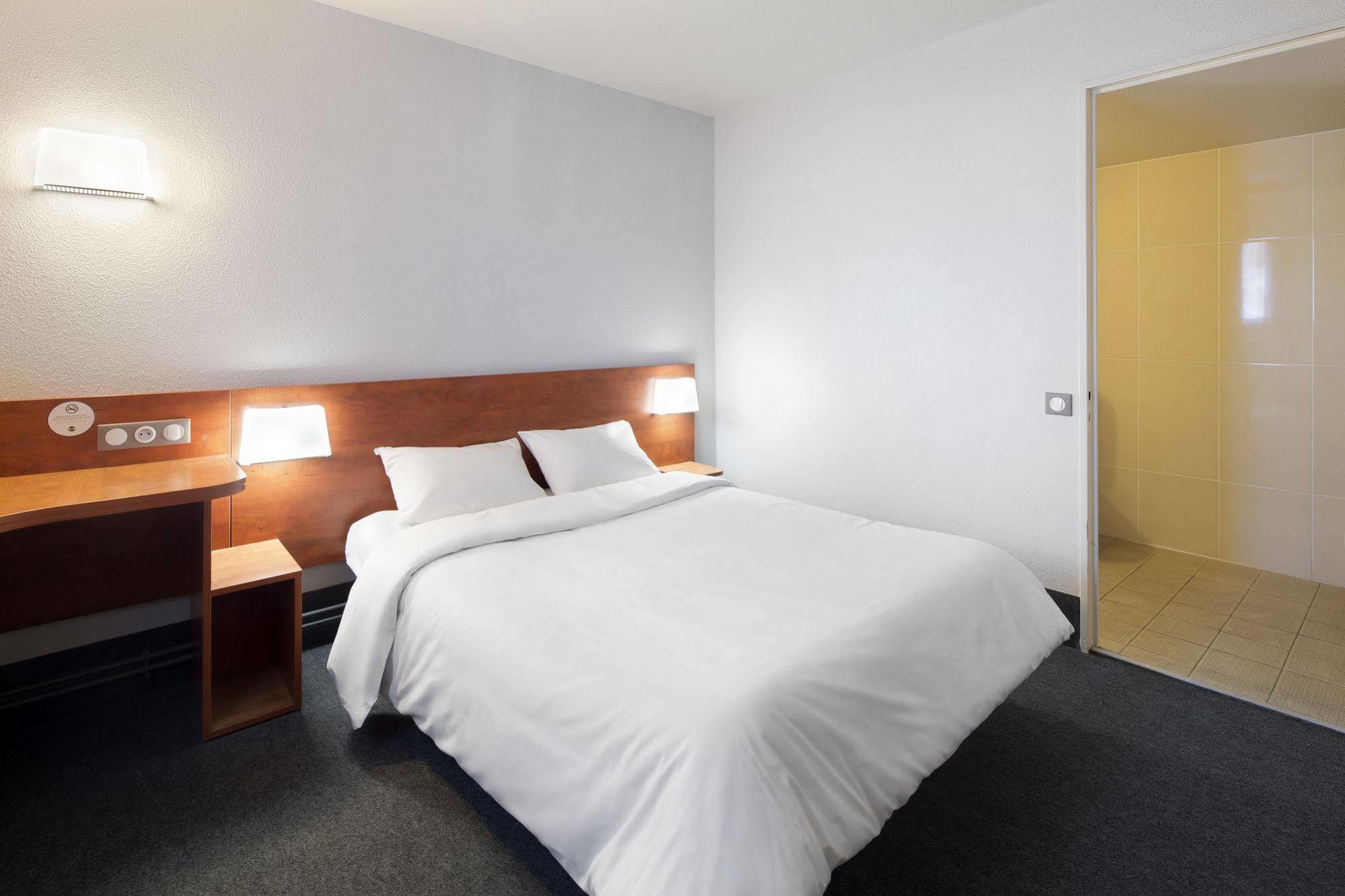 B&B Hotel Lorient Ланестер Экстерьер фото